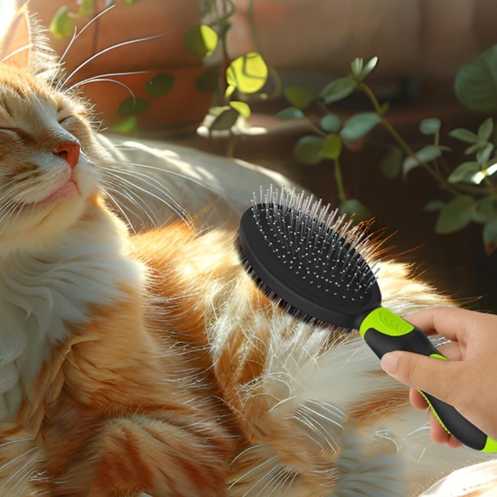 2-Piece Deshedding & Bath Brush Set – Green