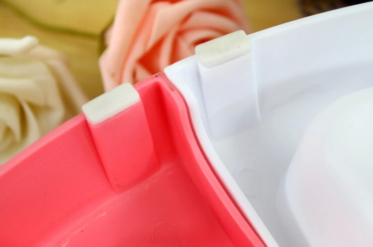 2-Pack Small-Animal Feeding Bowls